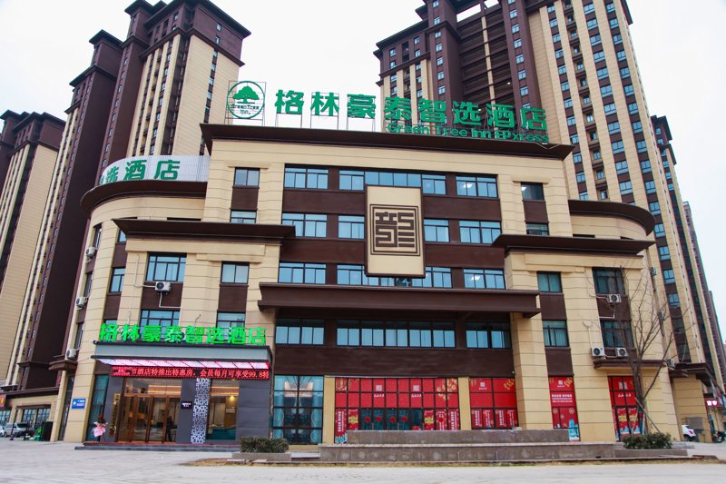 灵璧县女装市场:品牌与风格的完美契合